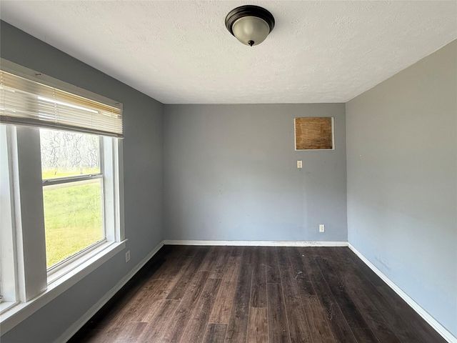 3051 W Crockett Street, Beaumont, TX 77701