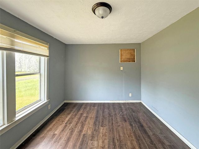 3051 W Crockett Street, Beaumont, TX 77701