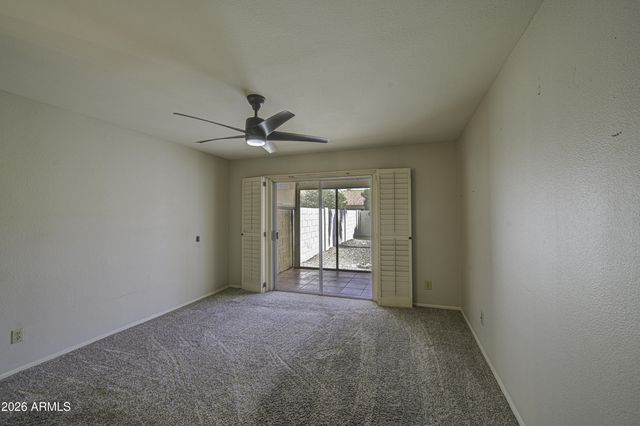 25243 S CLOVERLAND Drive, Sun Lakes, AZ 85248