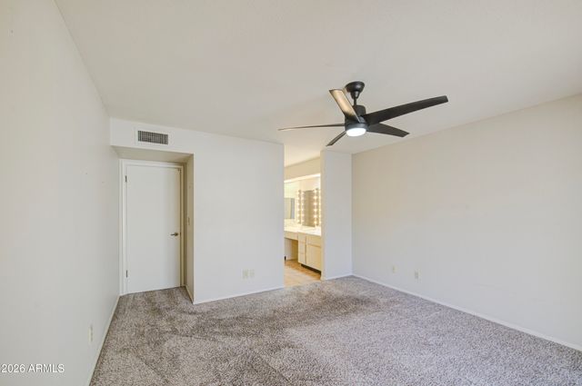 25243 S CLOVERLAND Drive, Sun Lakes, AZ 85248