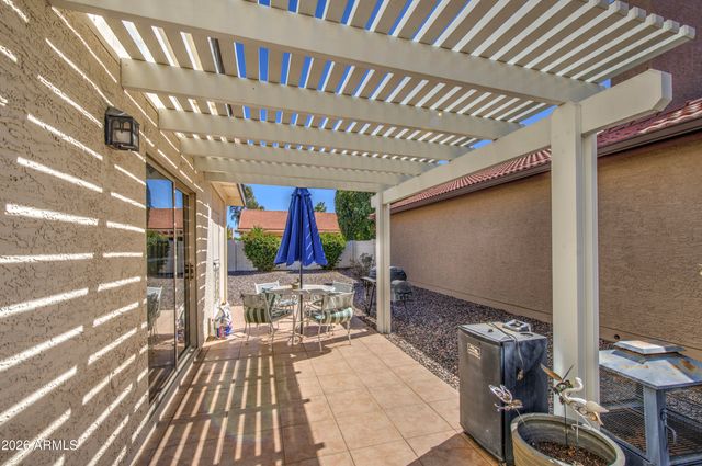 25243 S CLOVERLAND Drive, Sun Lakes, AZ 85248