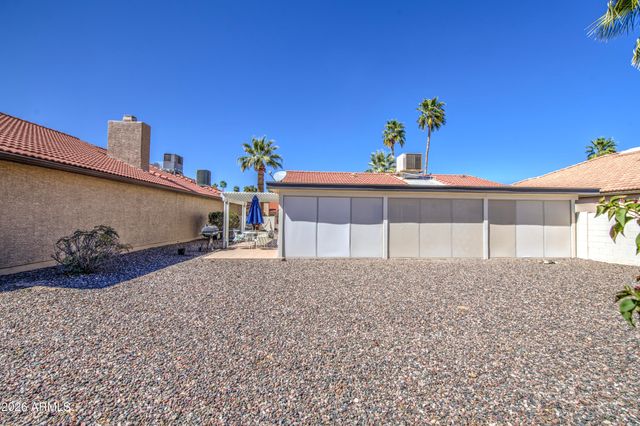 25243 S CLOVERLAND Drive, Sun Lakes, AZ 85248