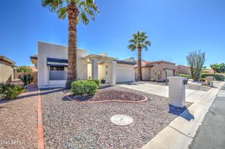 25243 S CLOVERLAND Drive, Sun Lakes, AZ 85248