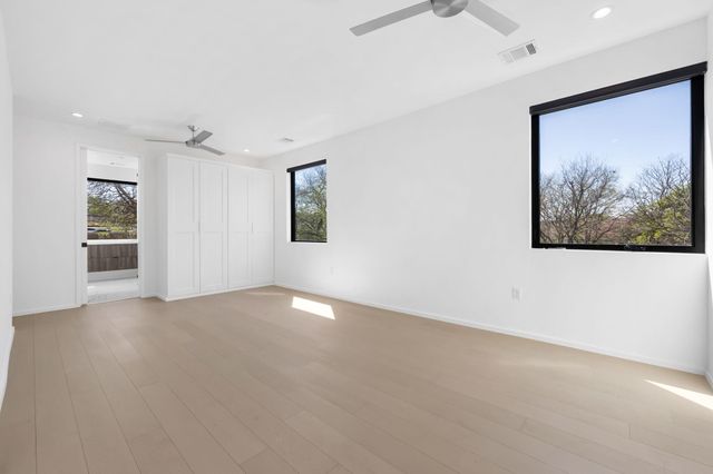 2411 Winsted LN 1, Austin, TX 78703