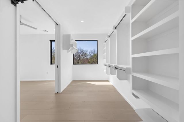 2411 Winsted LN 1, Austin, TX 78703