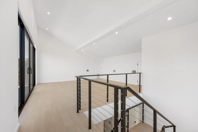 2411 Winsted LN 1, Austin, TX 78703