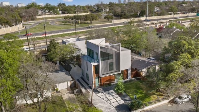 2411 Winsted LN 1, Austin, TX 78703