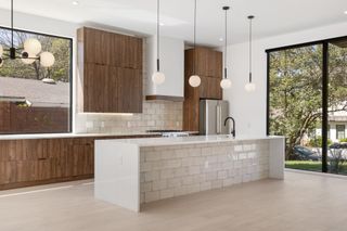 2411 Winsted LN 1, Austin, TX 78703