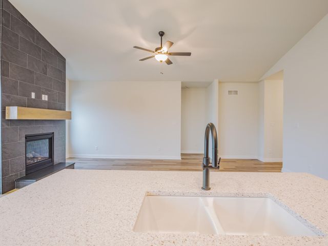 3004 Forestside Lane, Valparaiso, IN 46385