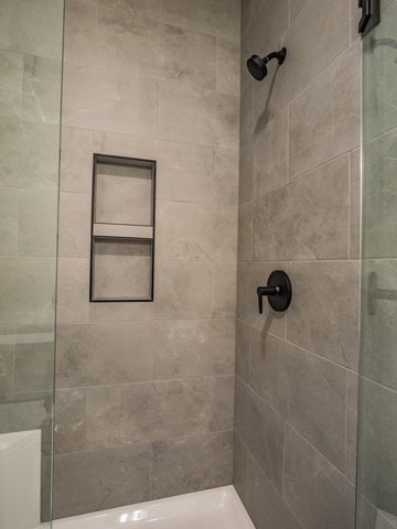 3004 Forestside Lane, Valparaiso, IN 46385