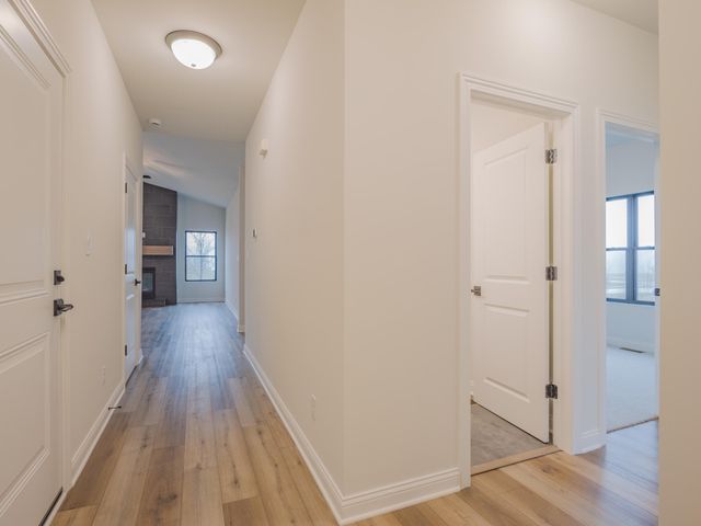 3004 Forestside Lane, Valparaiso, IN 46385