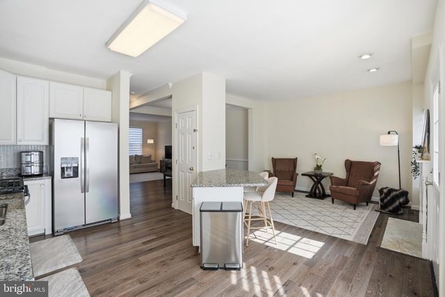 6312 CIDER BARREL CIR, Centreville, VA 20121