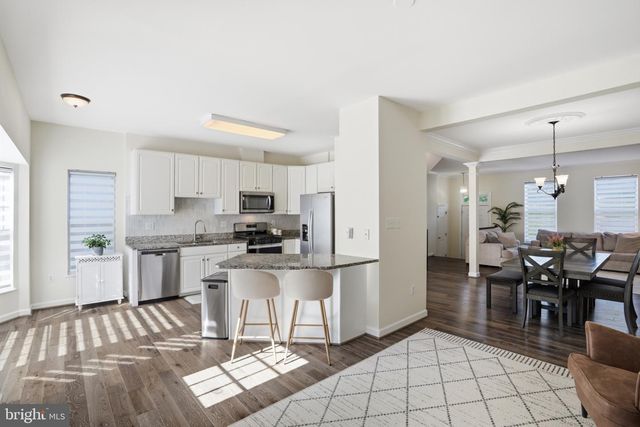 6312 CIDER BARREL CIR, Centreville, VA 20121
