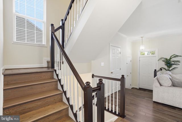 6312 CIDER BARREL CIR, Centreville, VA 20121