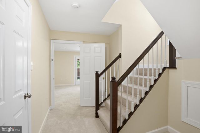 6312 CIDER BARREL CIR, Centreville, VA 20121