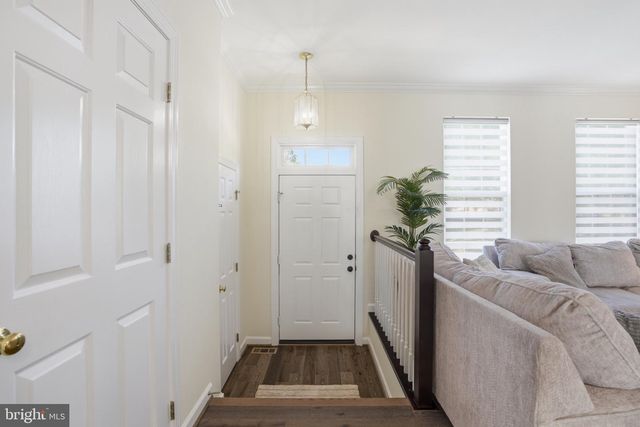 6312 CIDER BARREL CIR, Centreville, VA 20121