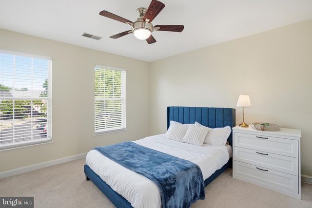 6312 CIDER BARREL CIR, Centreville, VA 20121