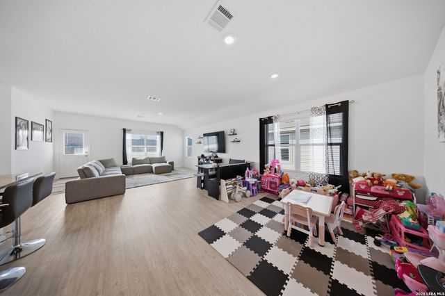 14011 Southton Basin, San Antonio, TX 78233