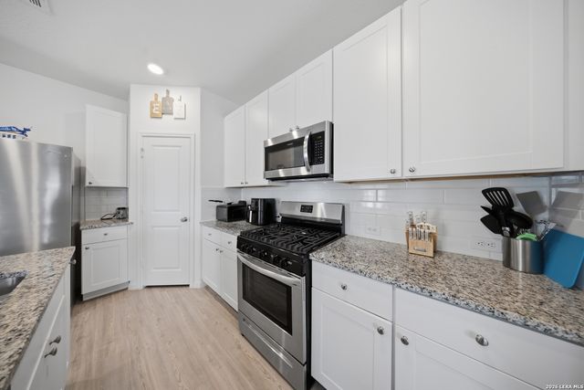 14011 Southton Basin, San Antonio, TX 78233