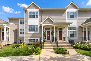 2905 Shelly Lane, Aurora, IL 60504
