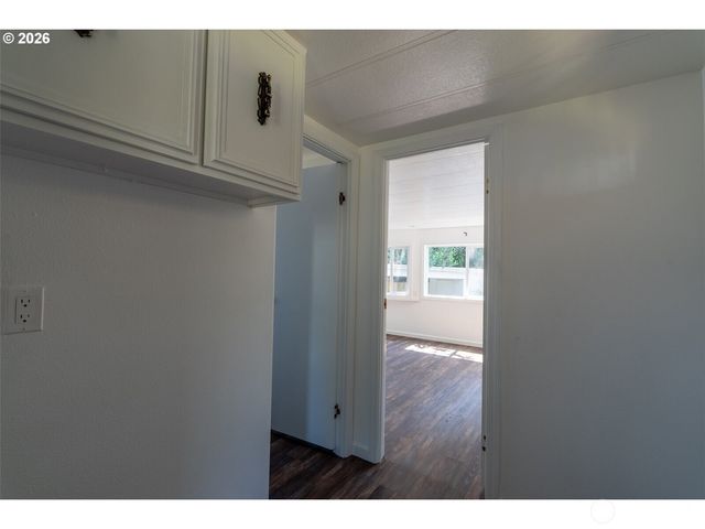 15619 NE Caples Road #128, Brush Prairie, WA 98606