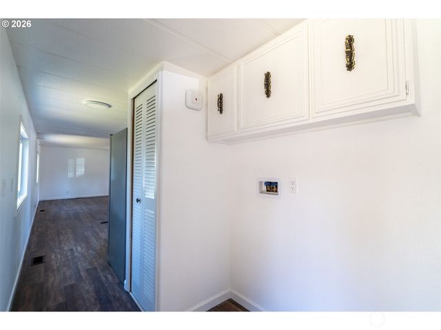15619 NE Caples Road #128, Brush Prairie, WA 98606