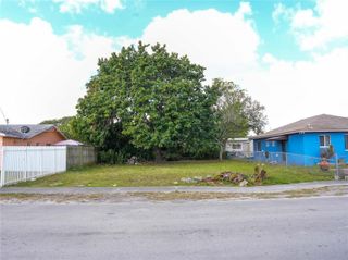 7610 NW 15th Avenue, Miami, FL 33147