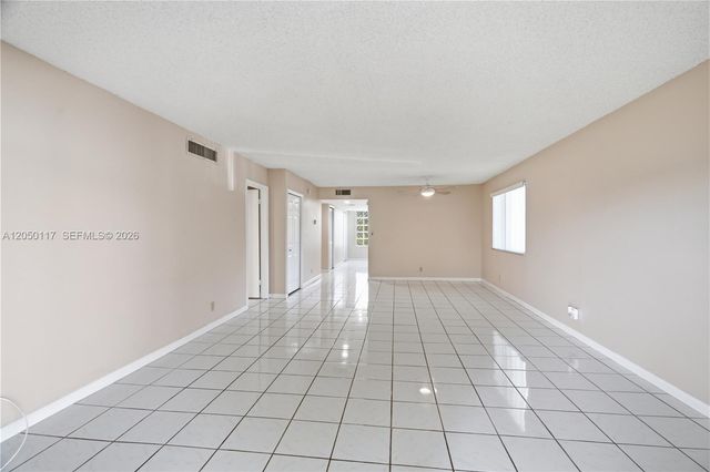 16252 Laurel Drive 201, Weston, FL 33326