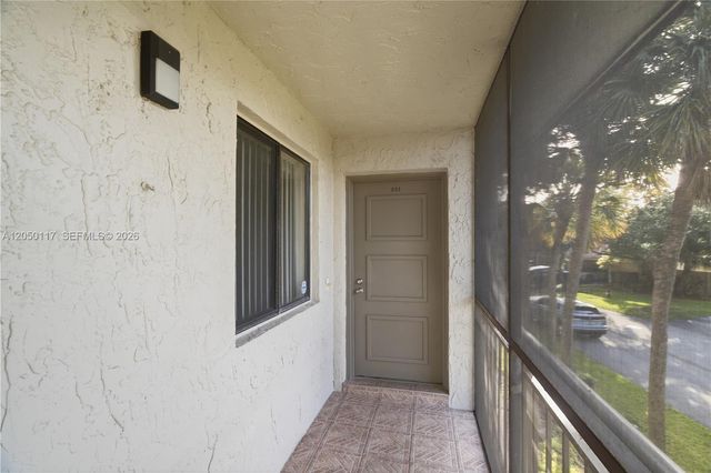16252 Laurel Drive 201, Weston, FL 33326