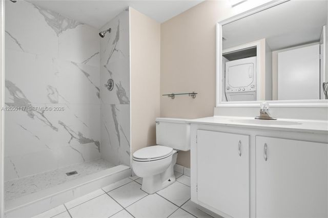 16252 Laurel Drive 201, Weston, FL 33326