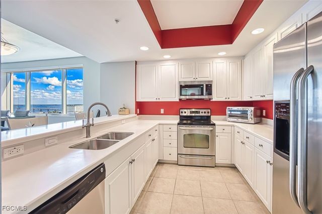 2090 W First ST 1810, Fort Myers, FL 33901