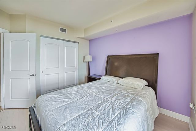 2090 W First ST 1810, Fort Myers, FL 33901