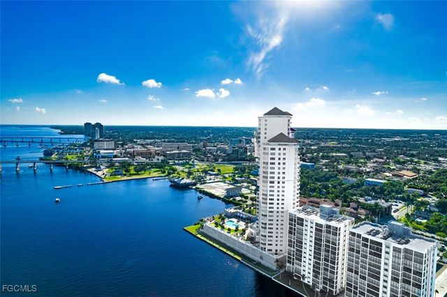 2090 W First ST 1810, Fort Myers, FL 33901