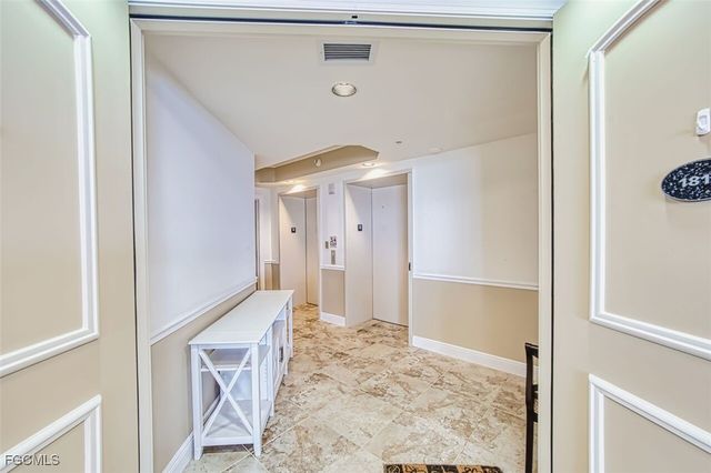 2090 W First ST 1810, Fort Myers, FL 33901