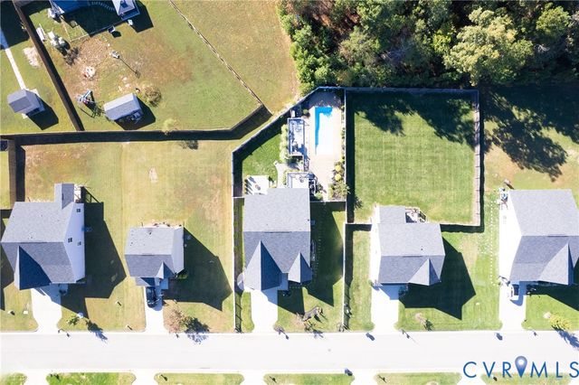 5436 Bison Ford Dr, North Chesterfield, VA 23234