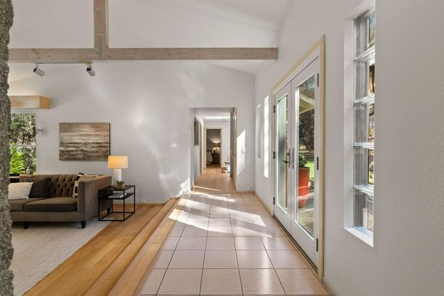 1730 Larelyn Ln, Shingle Springs, CA 95682