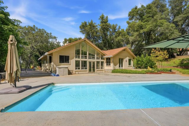 1730 Larelyn Ln, Shingle Springs, CA 95682