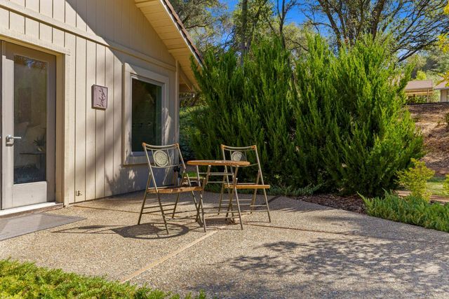 1730 Larelyn Ln, Shingle Springs, CA 95682