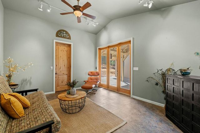 1730 Larelyn Ln, Shingle Springs, CA 95682
