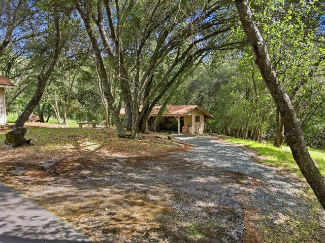 1730 Larelyn Ln, Shingle Springs, CA 95682