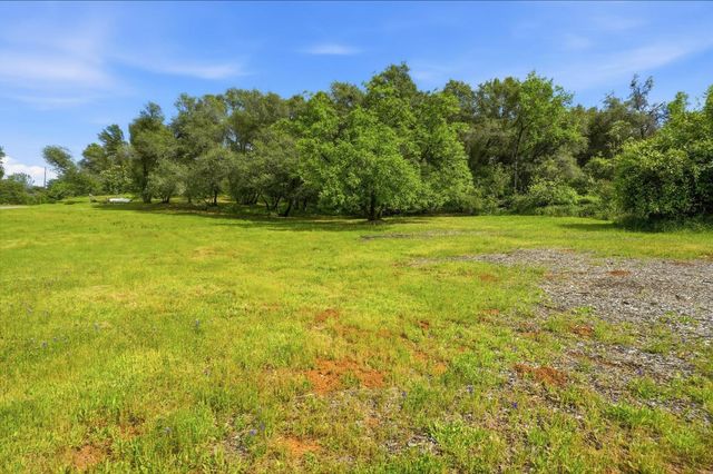 1730 Larelyn Ln, Shingle Springs, CA 95682