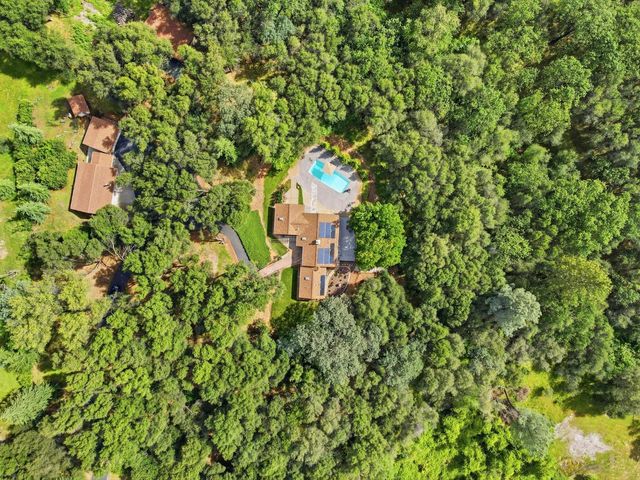 1730 Larelyn Ln, Shingle Springs, CA 95682