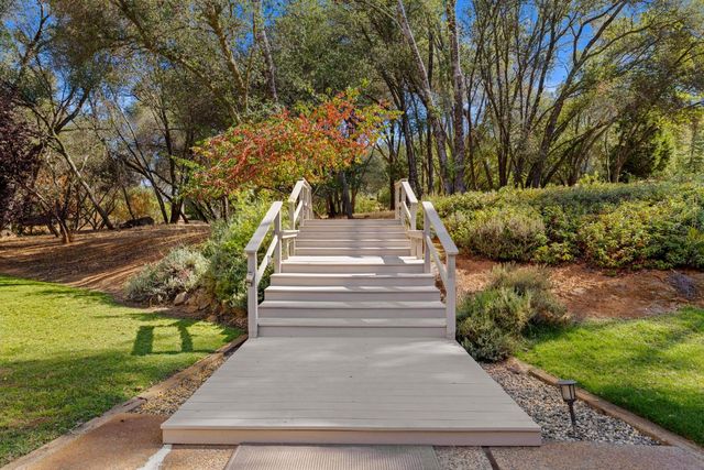1730 Larelyn Ln, Shingle Springs, CA 95682