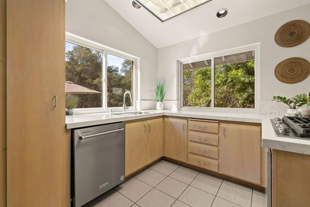 1730 Larelyn Ln, Shingle Springs, CA 95682