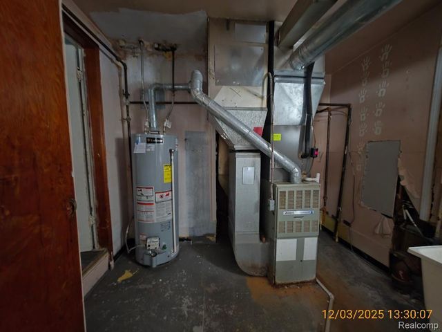 30185 Carl Street, New Haven Village, MI 48048