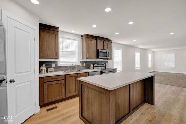 193 Ivy Court, Cloverdale, IN 46120