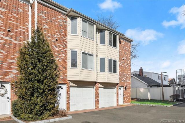 1611 Washington Boulevard APT 6, Stamford, CT 06902