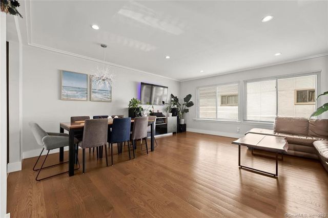 1611 Washington Boulevard APT 6, Stamford, CT 06902