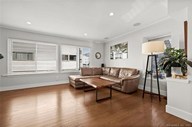 1611 Washington Boulevard APT 6, Stamford, CT 06902