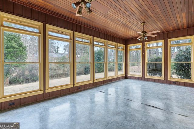 571 Greenvalley Drive, Winder, GA 30680